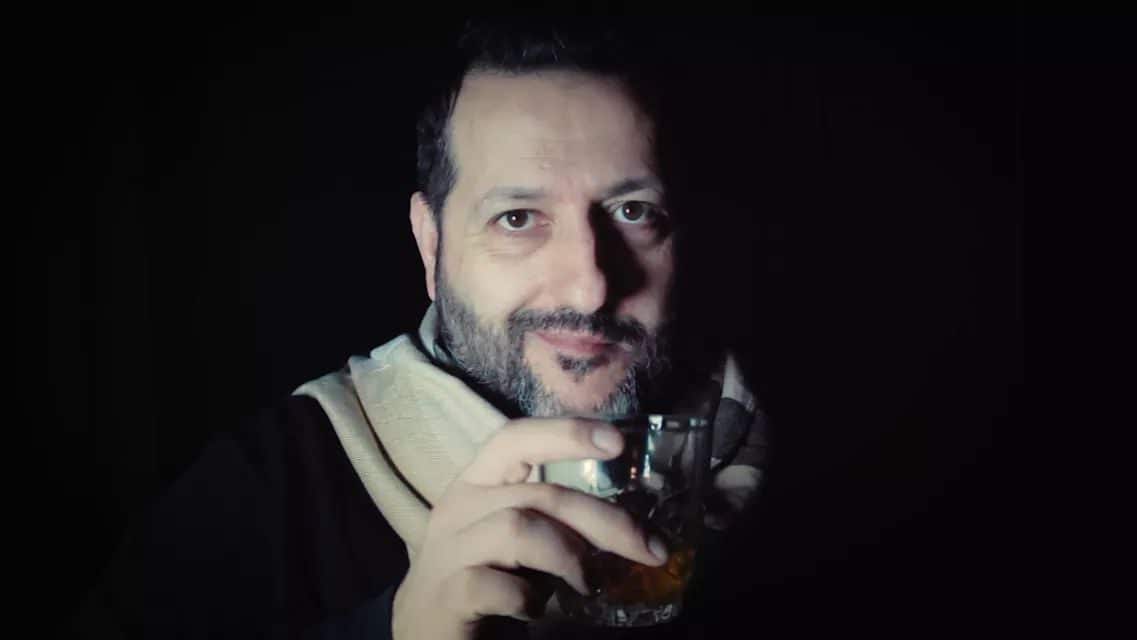 Βασίλης Τσικάρας