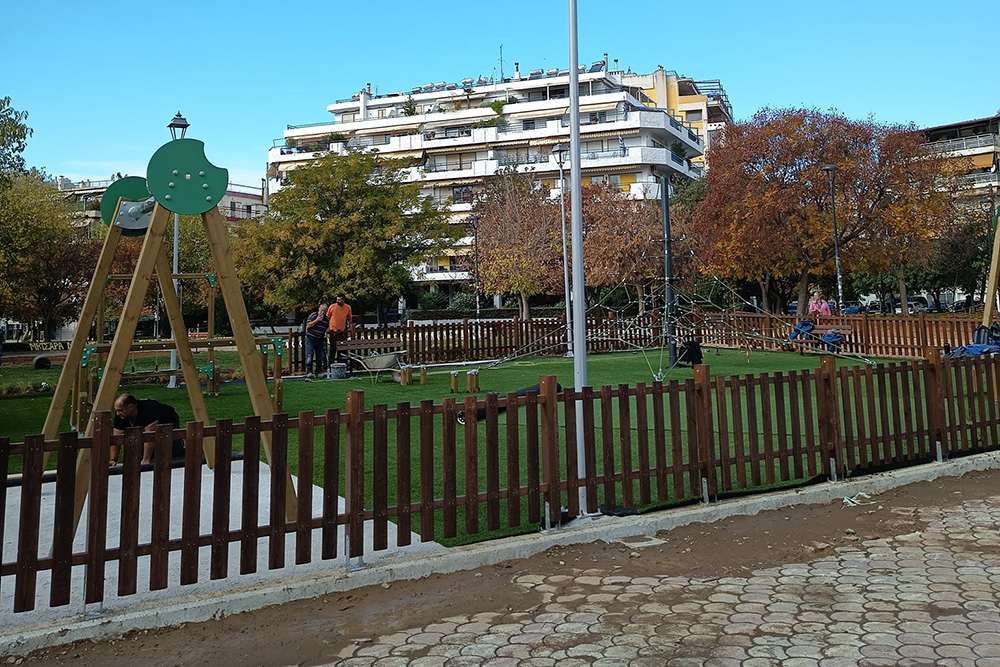 Παραδίδεται το ανανεωμένο πάρκο Αλκμήνης στη Χαριλάου