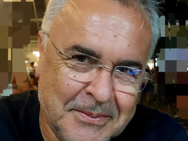 Διονύσης Διαμαντόπουλος