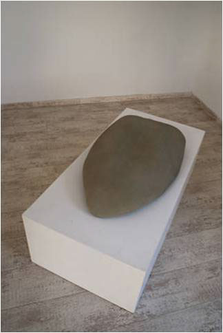 “Silence”, plaster, 85 x 55 cm